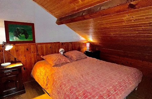 Merens-les-Vals Ski Chalet | Chalets in Mérens-lès-Vals, France