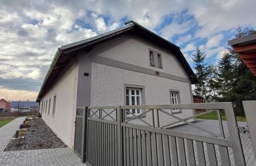 Mladejovice Apartment | Chalupa Na Kolonce