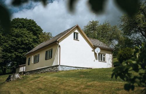 Vapenice House | Chalupa U lesa