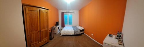 Trappes House | chambre chez raissa