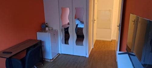 Trappes House | chambre chez raissa