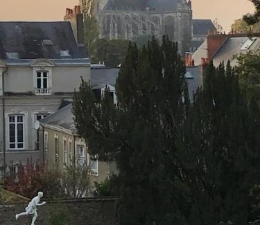 Maillets - Bellevue Bed & Breakfast | Chambre d'hôtes du Muguet avec SdB privative