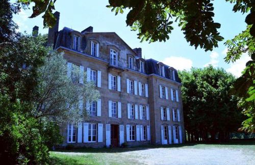 Lissac-sur-Couze Bed & Breakfast | Chambre d'hôtes chez Johannes et Adèle
