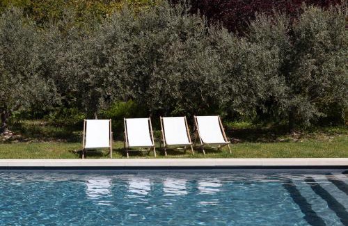 La Motte-dʼAigues Bed & Breakfast | Chambre d'hôtes le Mirail