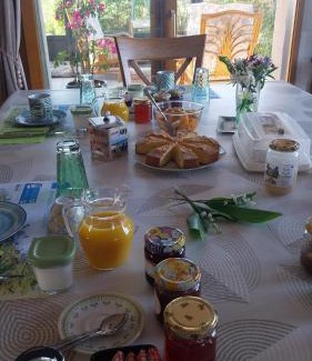 Mesnil-Val Bed & Breakfast | Chambre D'hotes Le Clos Fleuri