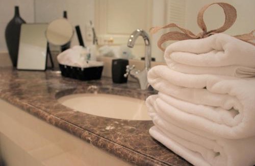 Mer Bed & Breakfast | Chambre d'hotes Les Rives de la Tronne