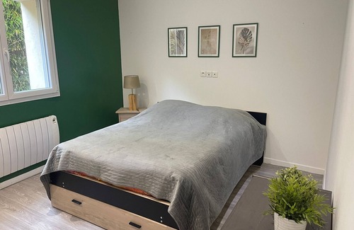 Irvillac Bed & Breakfast | Chambre Dans une Maison Avec Piscine au Calme D'irvillac