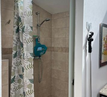 Moulezan House | Chambre de Cottage