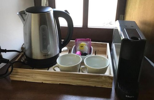 Ayssenes Bed & Breakfast | Chambre de La Tour