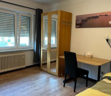 Niederkorn Hotel | Chambre double chez Zhang