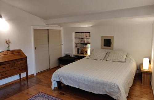 Peyrins Bed & Breakfast | Chambre double en pleine nature "La Clairière de l'Ange"