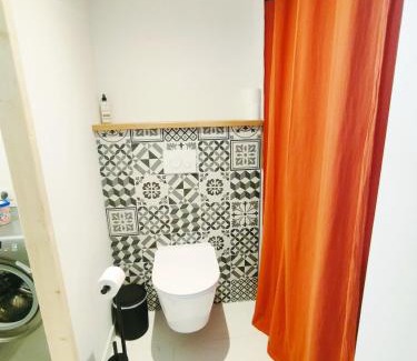 Saint-Jean-de-Vaux House | chambre du moulin brochat 2