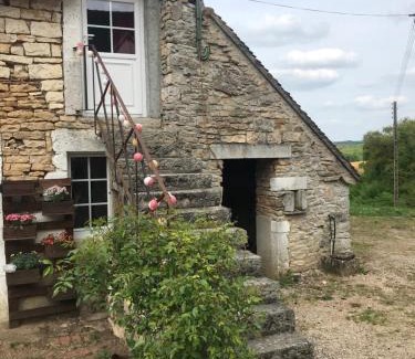 Chatel-Censoir Bed & Breakfast | Chambre du ru d ausson