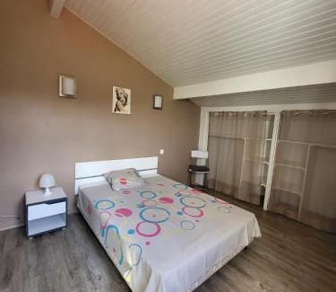 Hasparren House | Chambre ERREGUINA