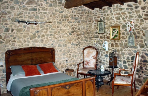 Lantignie Bed & Breakfast | CHAMBRE HOBBIT HOME