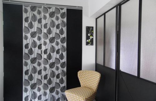 Challans House | Chambre les Hortensias