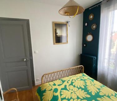 Baillet-en-France House | Chambre privée les Clottins dans maison