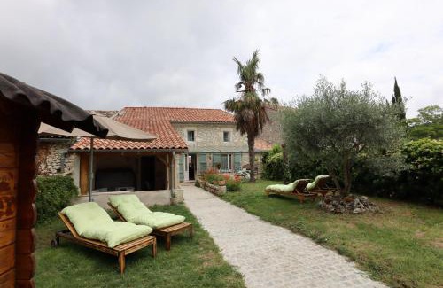 Beauville Bed & Breakfast | Chambres d'Hôtes du Messager