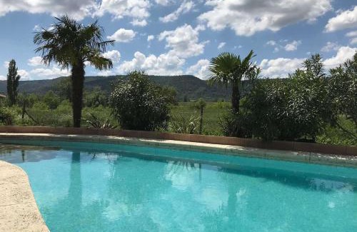 Alba-la-Romaine Bed & Breakfast | Chambres d'hôtes, B&B La Musardière