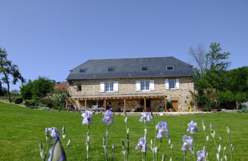 Le Bouyssou Bed & Breakfast | Chambres d'Hôtes Le Foursou
