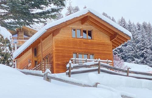 Heremence Bed & Breakfast | Chambres d'hôtes - Thyon-Les Collons, 4 Vallées - pistes à 200m, vue magnifique !
