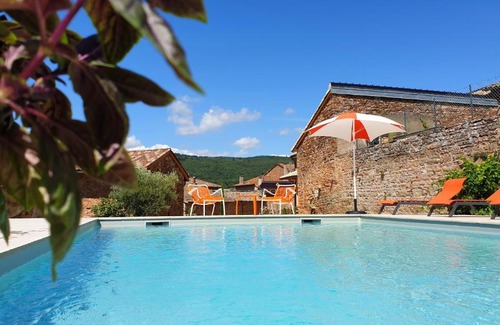 Leynes Bed & Breakfast | Chambres d'hôtes Vers la Croix