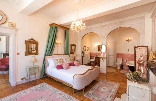 Condom Bed & Breakfast | Champagne House - Elegance, Luxury and Charm