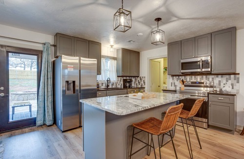 Chandler House | Chandler Vacation Rental on Route 66, Near Casino