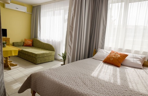 Ravda House | Chantall-four-bed room Family