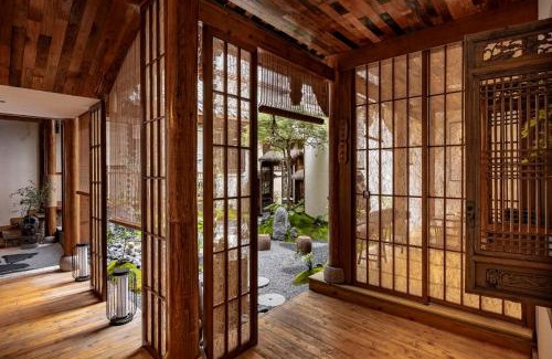 Chengdu City Centre Hotel | ChanYin Hotel