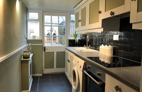 Box Cottage | Chapel Cottage Idyllic Village holiday home nrBath