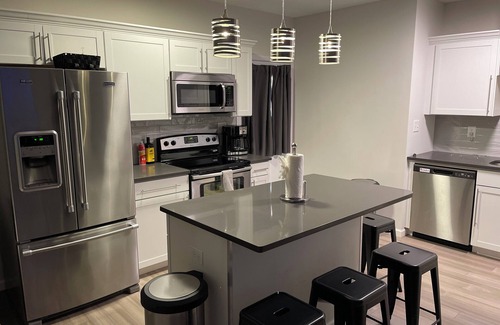 Chapel Hill House | Chapel Hill/Durham retreat; hot tub, massage chair, massaging shower.