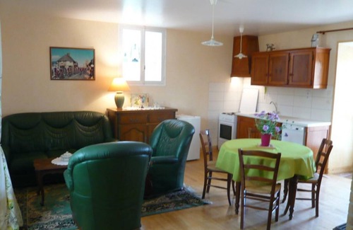 Saint-Quentin-sur-le-Homme Cottage | Charming house with garden in Saint-Quentin-sur-le-Homme