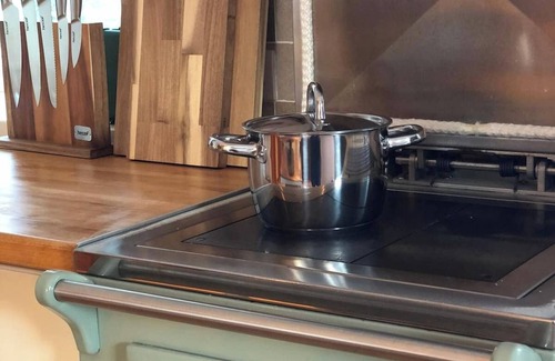 Saint John's Town of Dalry Cottage | Charming 1-bedroom cottage - the perfect couples escape!
