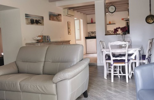 Saint-Lon-les-Mines Cottage | Character cottage, 3 stars, quiet, near the Landes coast for 4/5 pers.