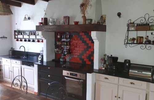 Corme-Royal House | Charente house charm with private pool 25km from the sea