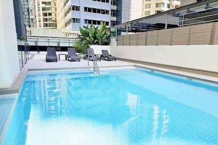 Brisbane Central Business District Apartment | Charlotte Towers Brisbane & Resort Style Facilities