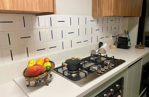 Jardins House | Charming 1-bedroom house with AC and WiFi in Cerqueira César Pool in Vila-quiet!