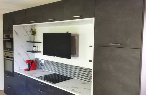 Saint-Georges-sur-Baulche House | Charmante Maison Avec Jardin Proche Auxerre