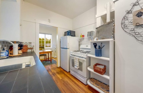 West University House | Charm/Near 4th Ave/Walk to U of A/1 BR 1 BA