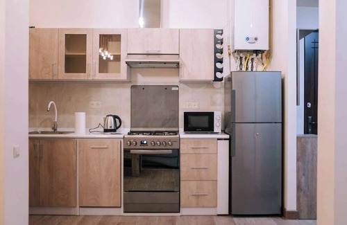 Kentron Apartment | Charm Studio/City Center/Gems Nearby