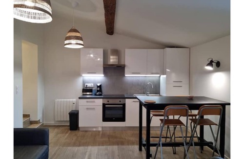Villeneuve-les-Maguelone Apartment | Charmant T2 au Cœur des Vignes