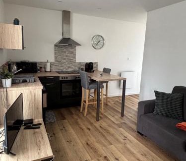Miserey-Salines Apartment | Charmant appartement neuf avec parking privé