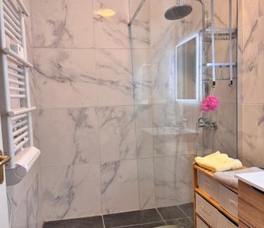 Faubourg Saint-Jacques Apartment | Charmant appartement F4 Valence