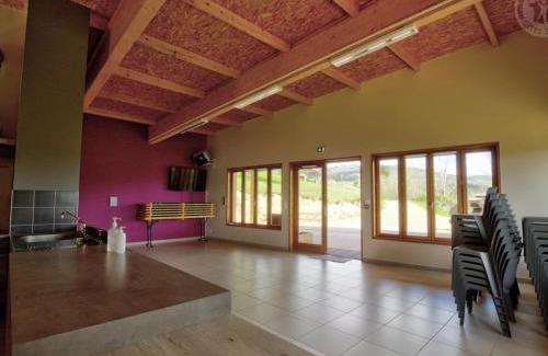 Les Noes House | Charmant chalet 35m², 2 ch, terrasse privée, activités nature aux Monts de la Madeleine, animaux OK - FR-1-496-240