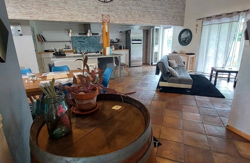 Saint-Paul-Les-Durance House | Charmante Villa Avec Piscine, Près D'aix en Provence, du Luberon et du Verdon