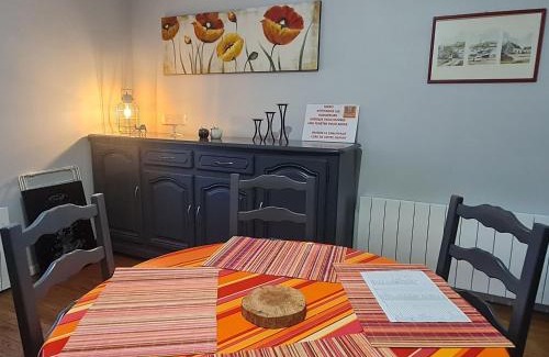 Haraucourt House | Charmant Gîte au Cœur d'Haraucourt - Proche de Nancy, Jardin Privatif, Wifi, Parking Gratuit - FR-1-584-22