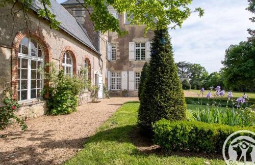 Rochefort-sur-Loire House | Charmant gîte familial avec parc, près des vignobles, à 30 min d’Angers - Confort et cadre raffiné. - FR-1-622-34
