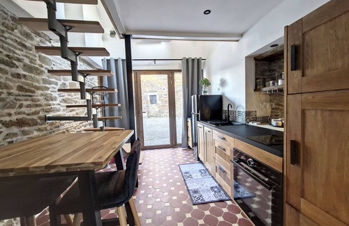 Comps-la-Grand-Ville House | Charmant Studio Duplex - Parking - Wifi