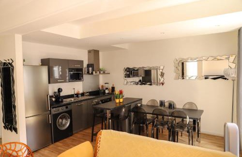 Blatin Apartment | CHARMANT T3 JAUDE + TERRASSE ET GARAGE